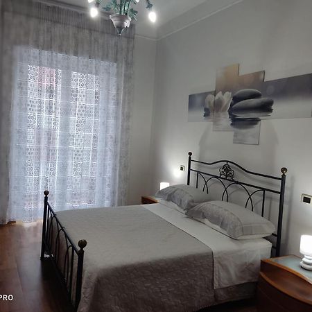 Residenza Regina Margherita Castellammare di Stabia Bagian luar foto