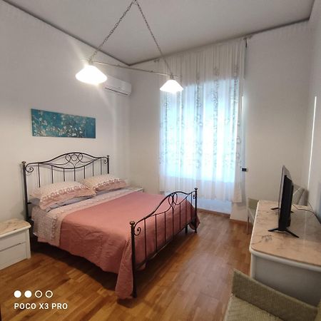 Residenza Regina Margherita Castellammare di Stabia Bagian luar foto