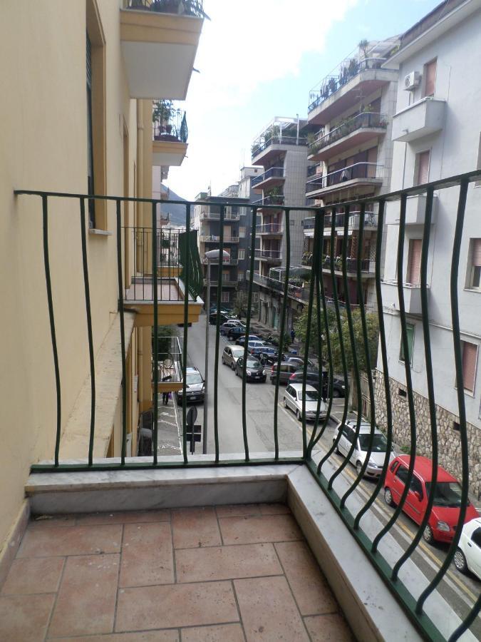 Residenza Regina Margherita Castellammare di Stabia Bagian luar foto