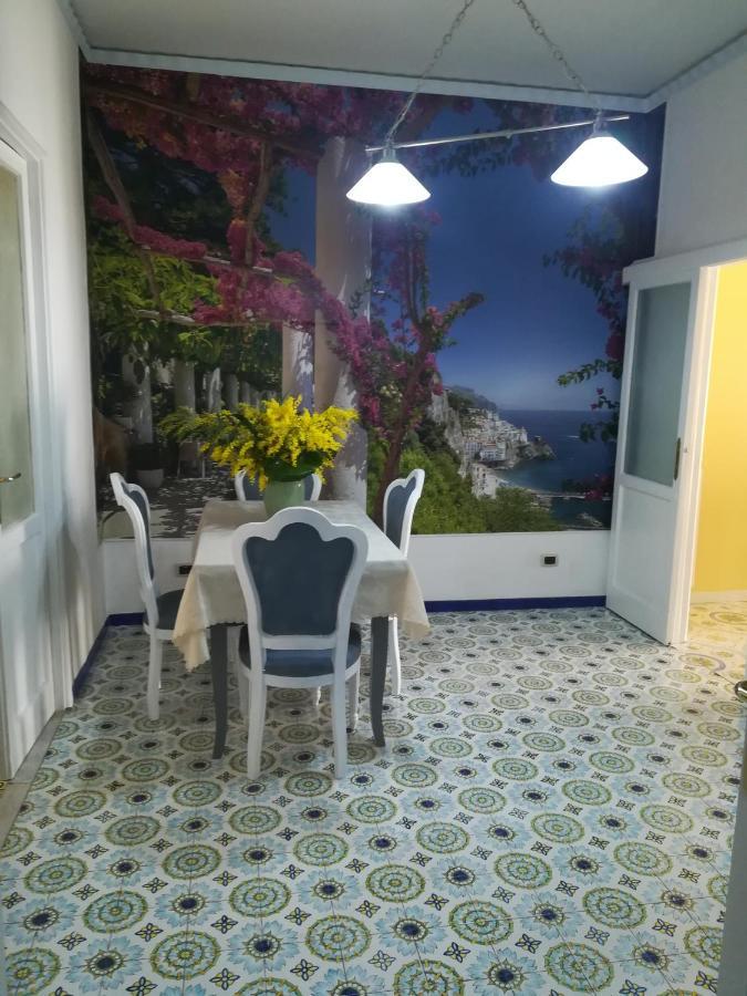 Residenza Regina Margherita Castellammare di Stabia Bagian luar foto