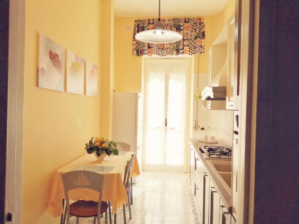 Residenza Regina Margherita Castellammare di Stabia Bagian luar foto