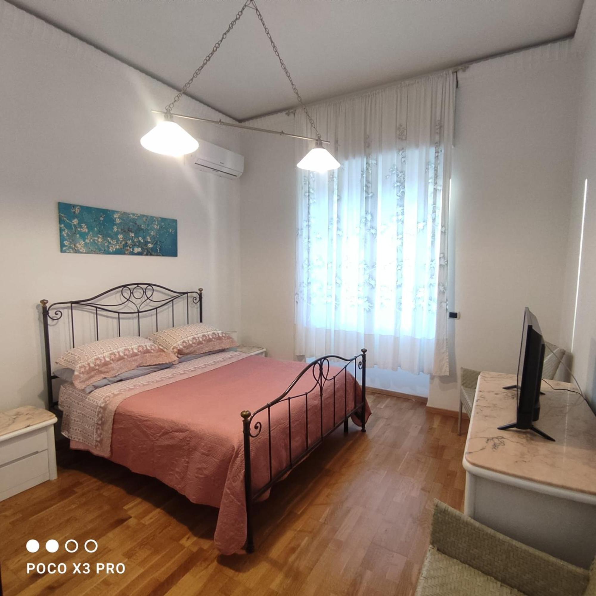 Residenza Regina Margherita Castellammare di Stabia Bagian luar foto
